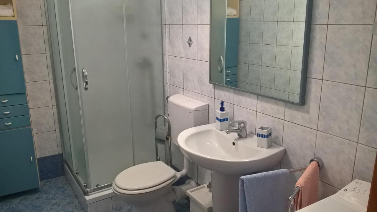 Apartment Kate Барбан Экстерьер фото